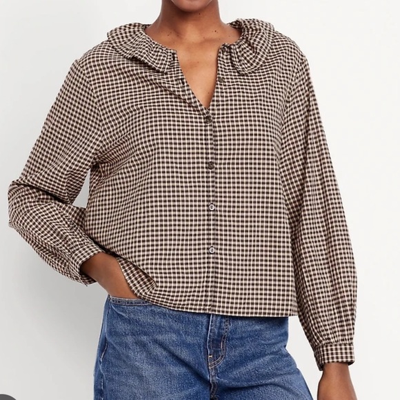 Old Navy Tops - Women’s Old Navy Plaid Ruffle Shirt